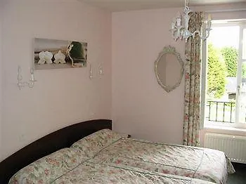 Logis Le Prieure Hotel Locronan